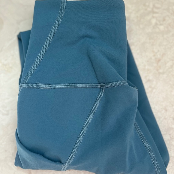 Lululemon Wunder Train High-Rise Tight with Pockets 25" in Utility Blue - Picture 5 of 7